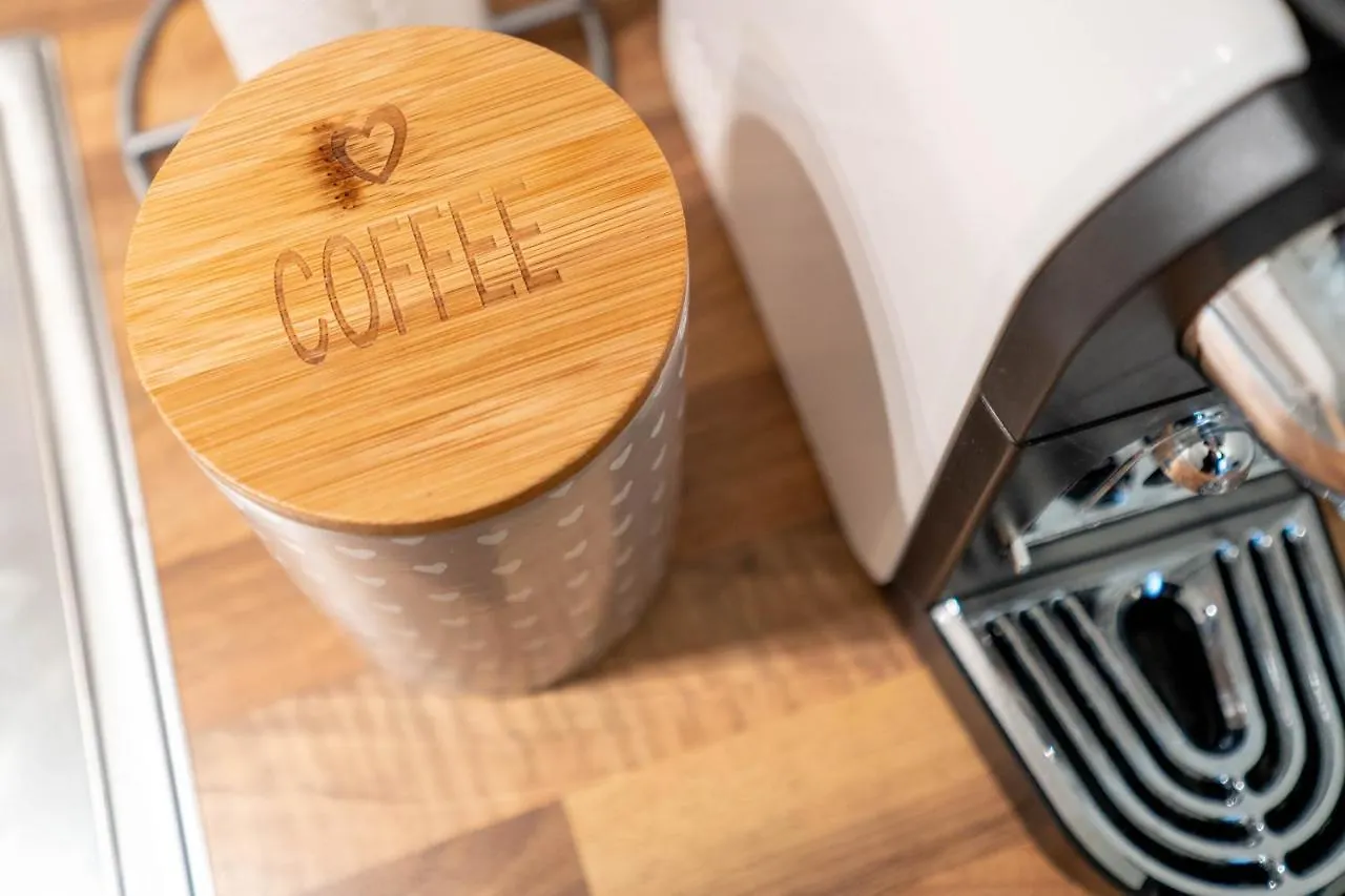 Apartment Ferienwohnung Cozy Modern Nest In The Heart Of Vienna With Netflix Österreich